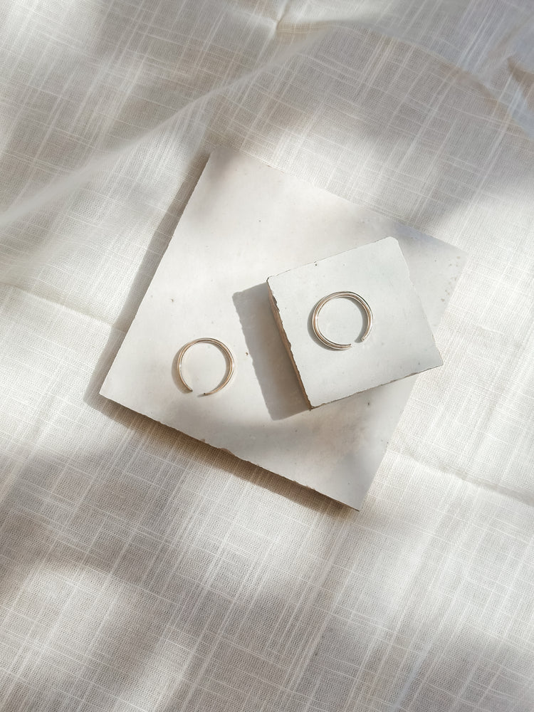 Unisex Wedding Band (as a set or single)