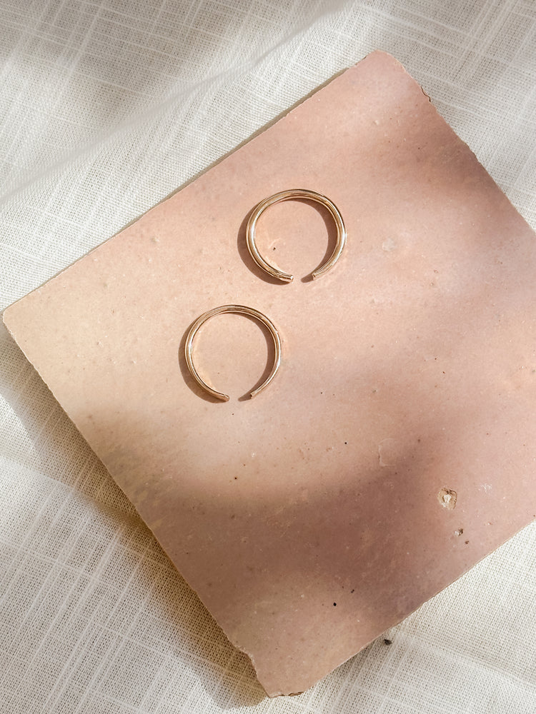 Unisex Wedding Band (as a set or single)