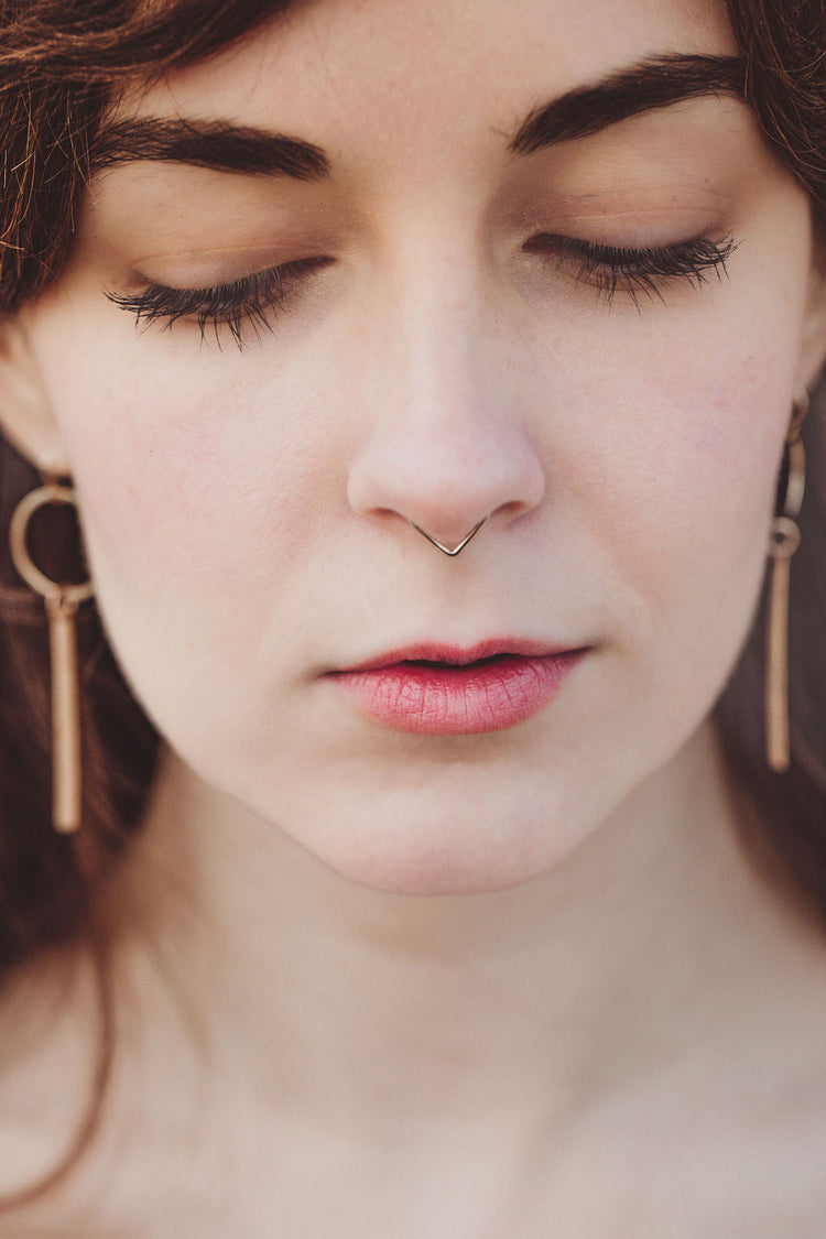 Triangle Piercing (ws)