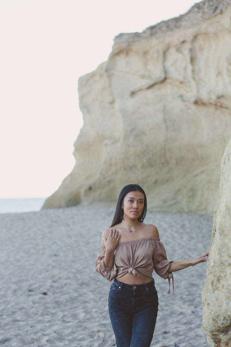 Akela Drops (Pearl or Abalone)