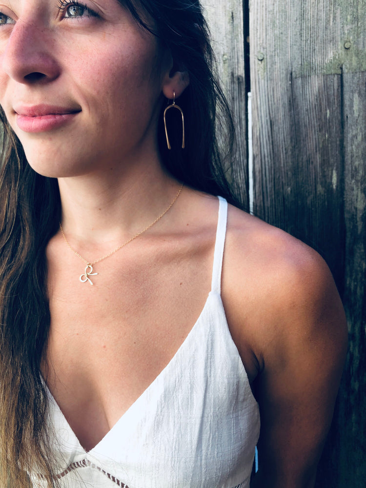Bow Necklace (ws)