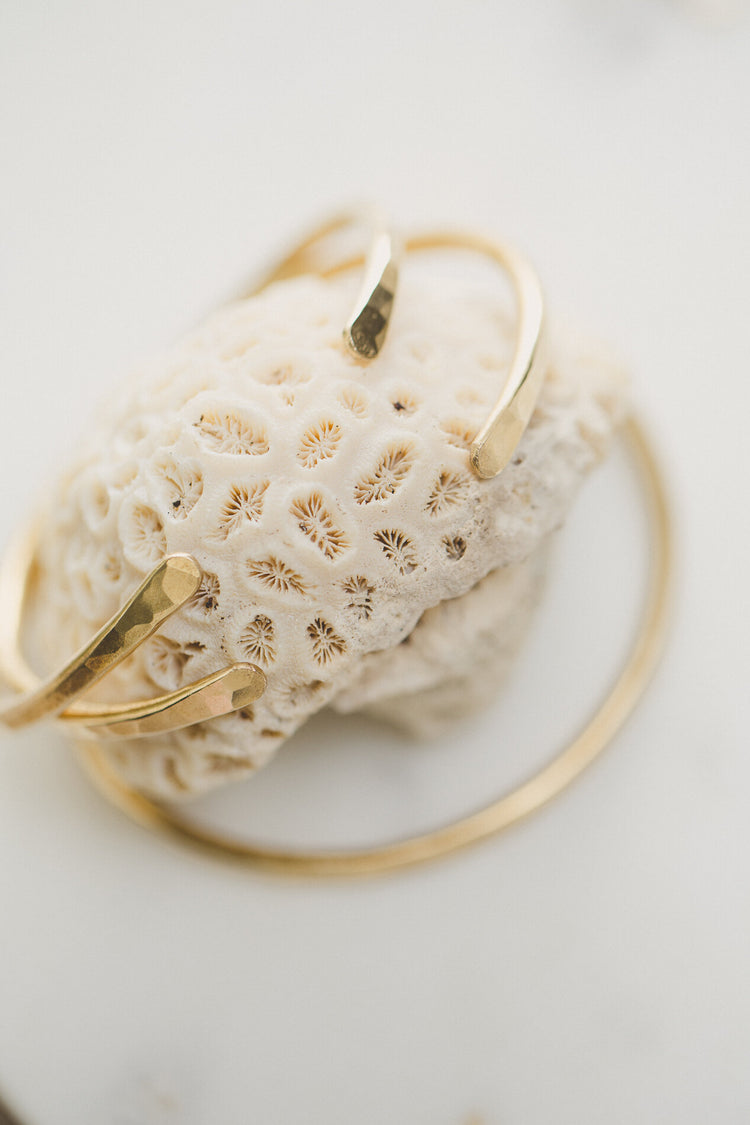 Henla Cuff